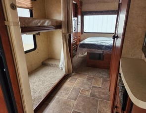 Forest River RV Sunseeker 3170DS