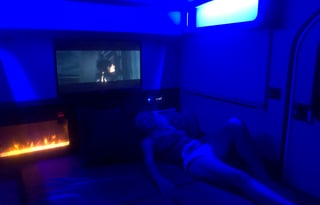 ROVER RV -  “Look at me! Rent me!”