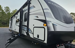 "THE QUADRANTS" - 2BR/1BA Sleeps 12!