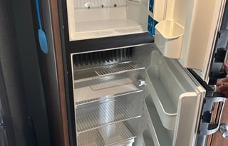 Family Camper Sleeps 6 Pets Welcomed! Rental