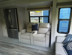 Forest River RV Flagstaff Classic FL 1903047