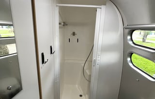 Luxury Glamping Airstream- DELIVERY ONLY