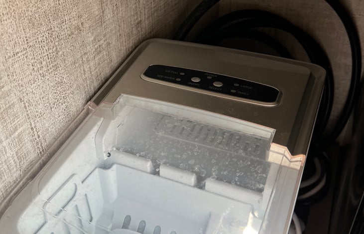 ice maker