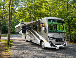 Fleetwood RV Fortis 33HB