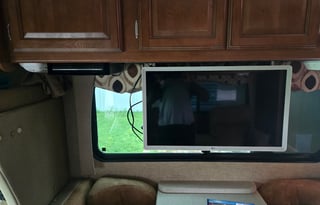 2015 Coachmen RV Leprechaun 317SA Ford 450
