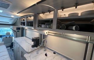 2024 NEW Thor Compass AWD Class B+