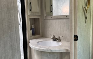 2022 Sandpiper Luxury 388BHRD