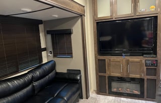 2019 CrossRoads RV Volante 360DB