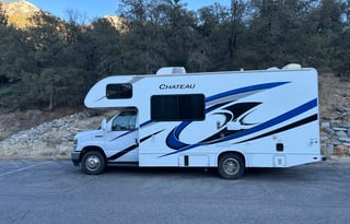 2022 Thor Chateau Class C RV – Easy Drive