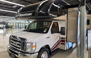 2021 Thor Motor Coach Quantum LH26