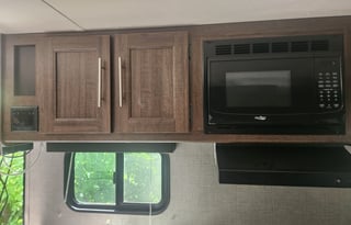 SUV Kid Pet Festival Friendly Small RV - Have Fun!