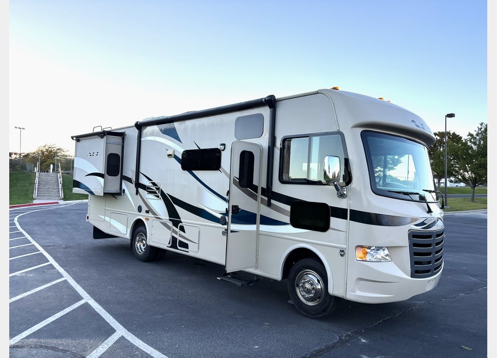 Class A Motor Home rentals in Murray