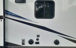 2021 Palomino SolAire Ultra Lite 243BHS