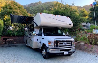 2020 Winnebago Spirit 25B