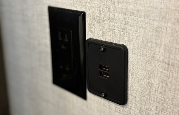USB available power outlets