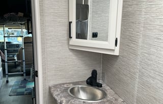 Cozy 2022 Motorhome 24ft with Queen Bed Slideout