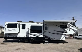 Luxury Grand Design Solitude Coastal Retreat