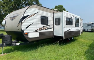 Wildwood - 2019 FR Wildwd 37BHSS2Q (Delivery Only)