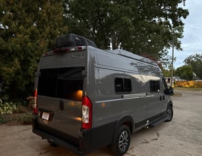 Winnebago Solis 59PX
