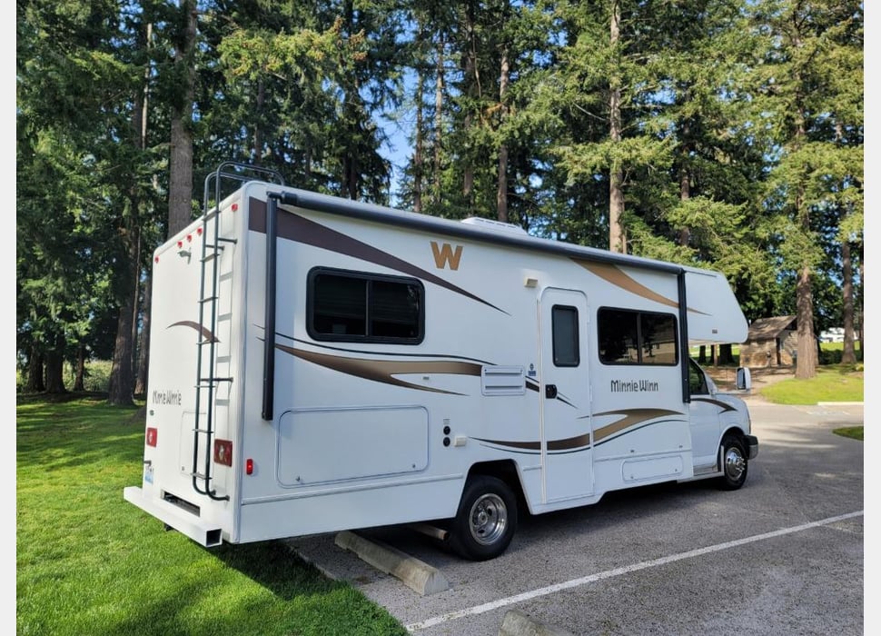 Class C Motor Home rentals in Everett