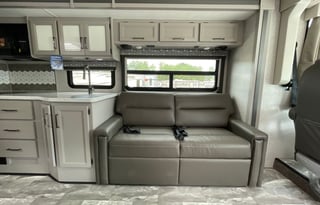 2023 Thor Motor Coach Windsport 29M