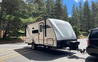NEW Dutchman Kodiak Cub 175BH (Never rented)