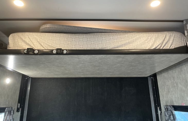 Full bed in the back.