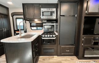 2021 Venture SporTrek