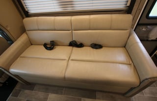 2022 Thor Motor Coach Chateau 28A