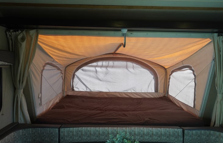 Pop out king size bed