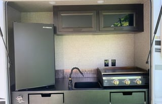 "Blue Grass Beauty" Jayco  Sleeps 8 Delivery Only