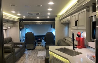 Adventure awaits you in this beautiful Jayco RV