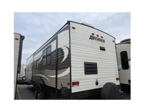 Prime Time RV Avenger 28RKS