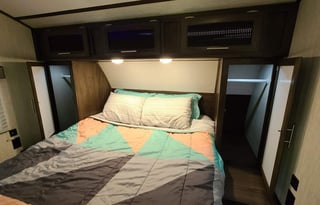 2020 Forest River RV Cherokee Alpha Wolf 26DBH-L