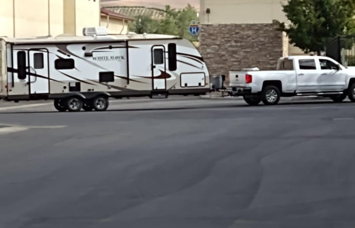 Delivery -pick up upon request***LAKE DEL VALLE ONLY *** Livermore.
Must have full hook ups .Leave the work to us
*** $50.00 flat fee*** added to reservation upon Request