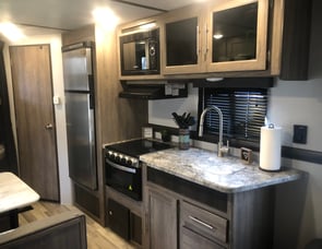 CrossRoads RV Zinger Lite ZR252BH