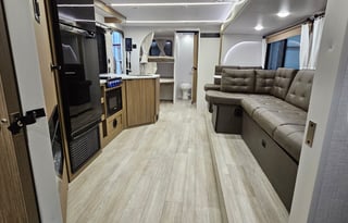 2025 Forest River 26ICE (ICE2) $145/nt sleeps 8-10