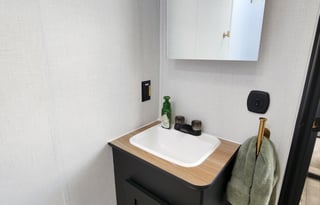 The Cozy Farmland Family Camper 2023