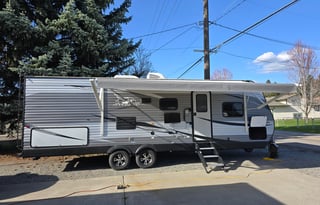 S and N 2020 jayco flight