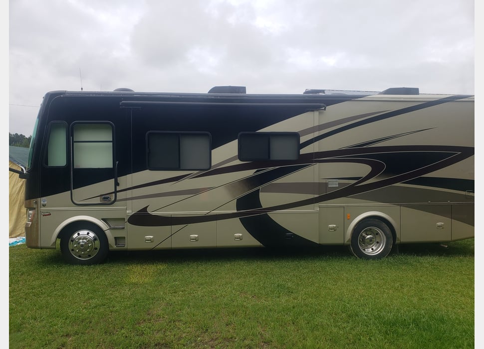 Class A Motor Home rentals in Ellerlise
