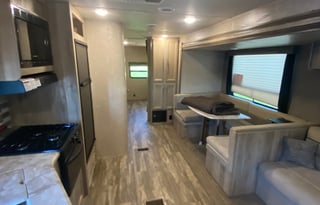 2019 Coachmen RV Catalina SBX 321BHDS