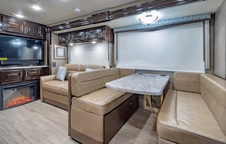 BIG SUGAR - 2019 Thor Motor Coach Challenger 37TB