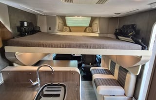 Trendy Winnie, sleeps 6, like a camper van