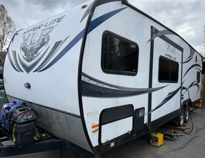 Forest River RV XLR Hyper Lite 27HFS