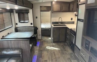 2019 Crossroads Sun Set Trail Super Lite Bunkhouse