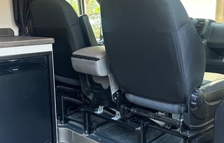 2024 RAM Promaster 136" Seats up to 5