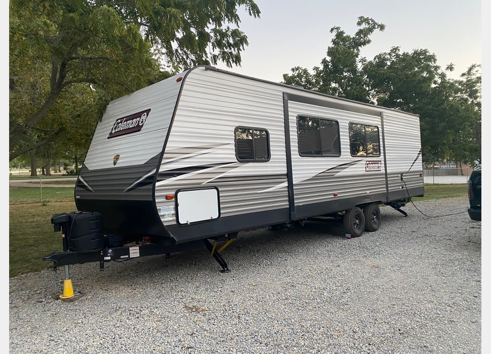 Travel Trailer rentals in Goddard