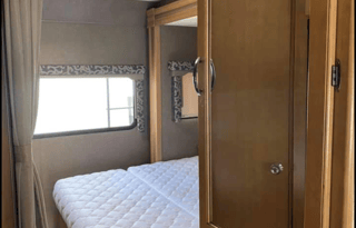 2017 Thor Motor Coach Four Winds 24F - Diesel Class C