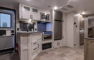 2021 Puma 31' Bunkhouse