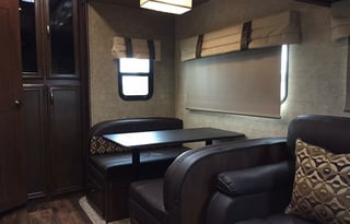 2017 Sandpiper 32 clubhouse